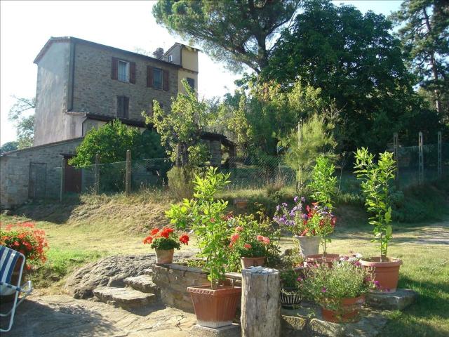 Rustico in vendita a Preggio, Umbertide