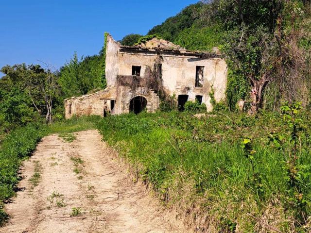 Rustico in vendita a Treglio, Abruzzo