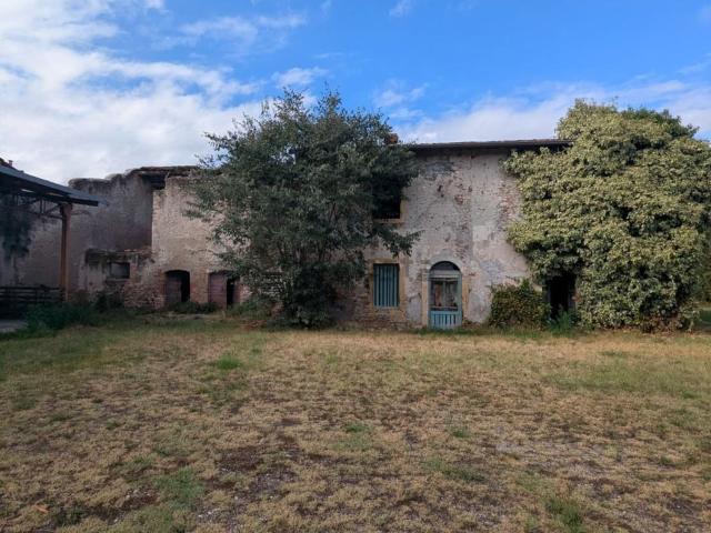 Rustico in vendita a Arcè, Pescantina