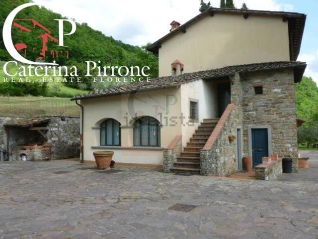 Rustico in vendita a Dicomano, Toscana