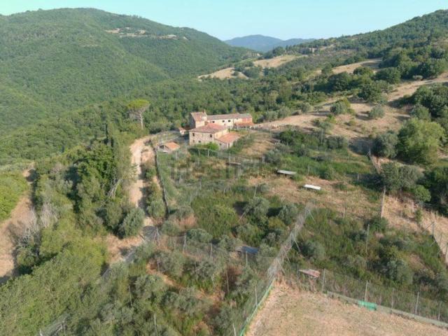 Rustico in vendita a San Leo Bastia, Umbria