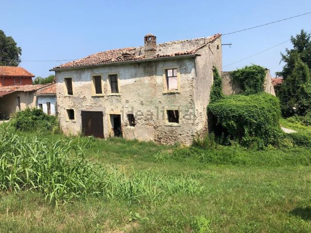 Rustico in vendita a Valeggio Sul Mincio, Veneto