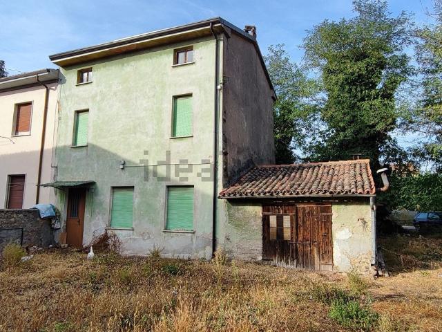 Rustico in vendita a Campagnola, Valeggio Sul Mincio