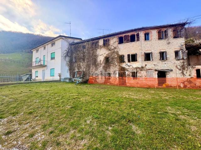 Rustico in vendita a Valdobbiadene, Veneto