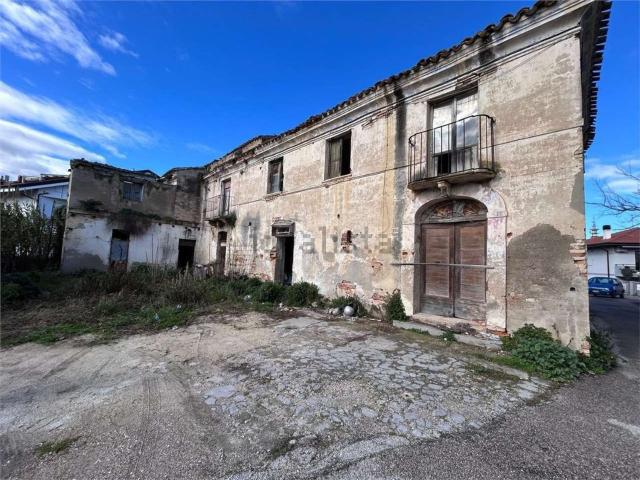 Rustico in vendita a Pescara Colli, Pescara