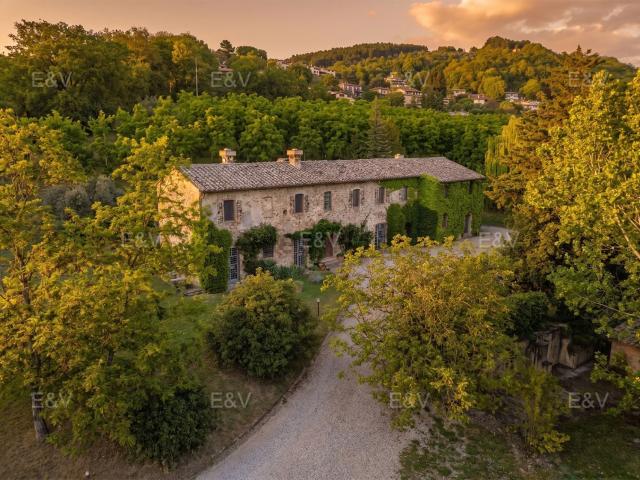 Rustico in vendita a Cenerente, Umbria