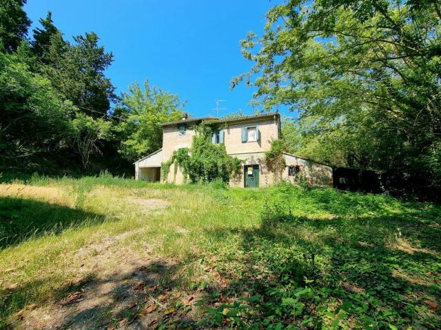 Rustico in vendita a Pesaro, Pesaro E Urbino