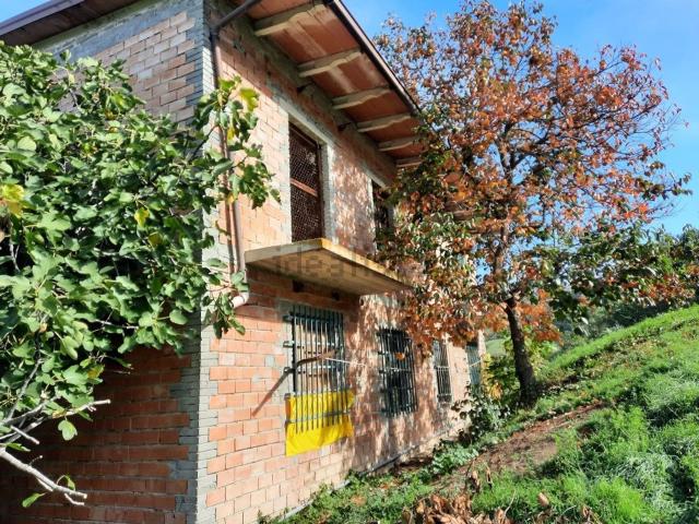 Rustico in vendita a Unione dei comuni del Frignano, Polinago