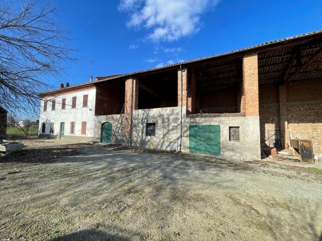Rustico in vendita a Alessandria