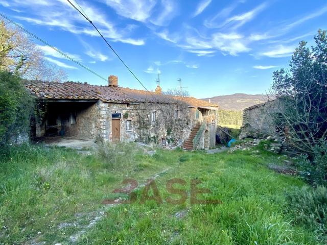 Rustico in vendita a Larderello, Toscana