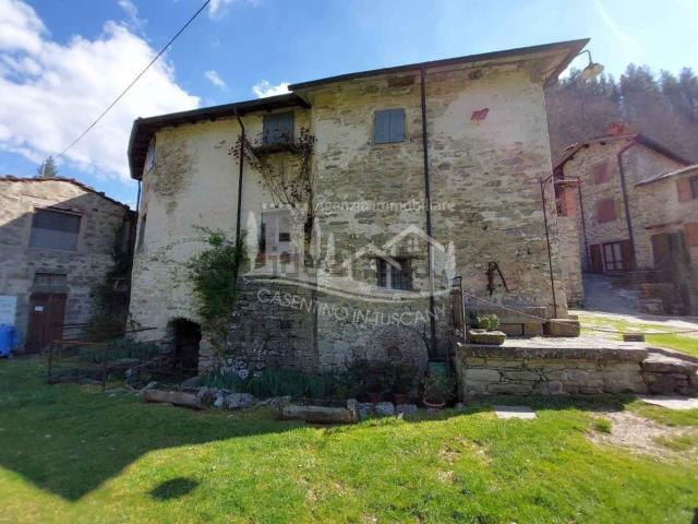 Rustico in vendita a Pratovecchio Stia, Londa