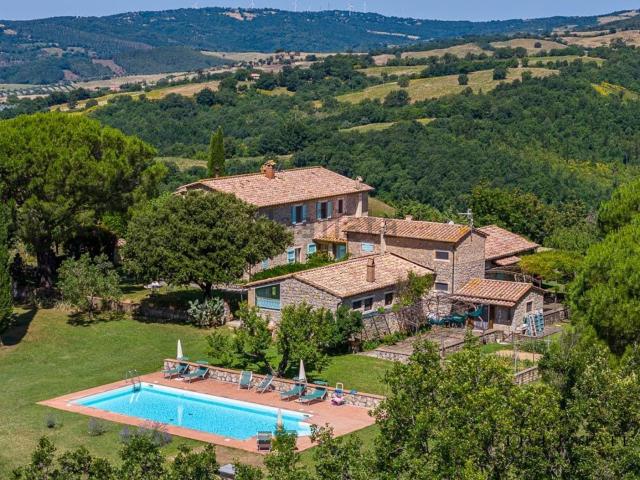 Rustico in vendita a Unione di Comuni Montani Colline del Fiora, Manciano