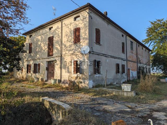 Rustico in vendita a Val d’Enza, Re