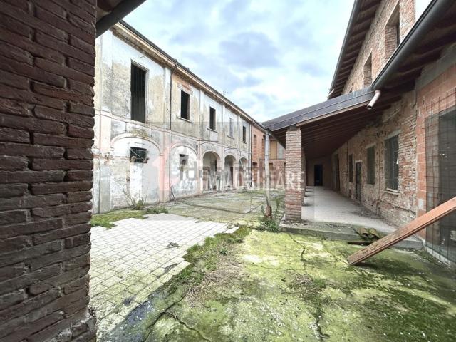 Rustico in vendita a Martignana Di Po, Lombardia