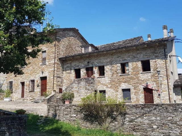 Rustico in vendita a Pessola, Varsi