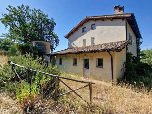Rustico in vendita a San Gemini, Umbria