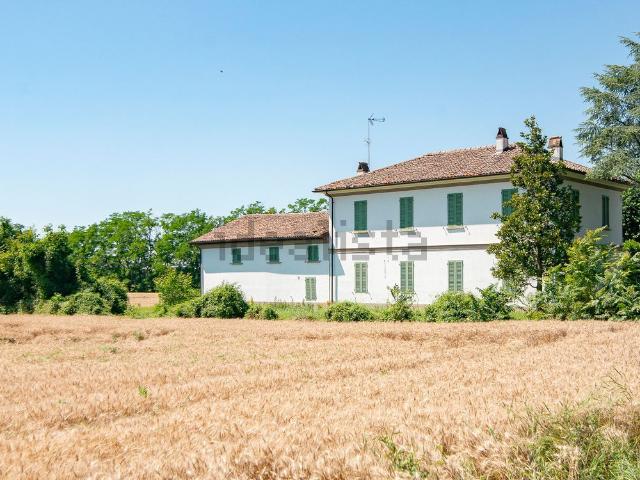 Rustico in vendita a Robecco Pavese, Lombardia