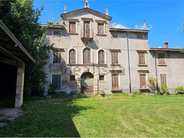 Rustico in vendita a San Martino Buon Albergo, Veneto