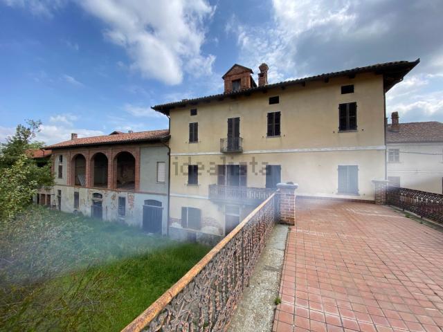 Rustico in vendita a Piemonte, Asti