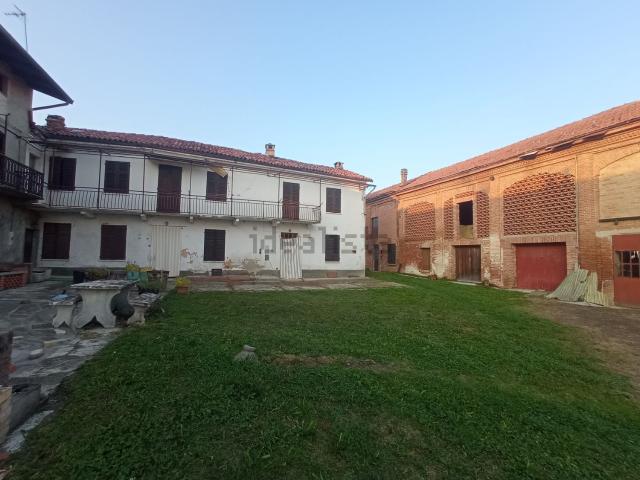 Rustico in vendita a Piemonte, Asti
