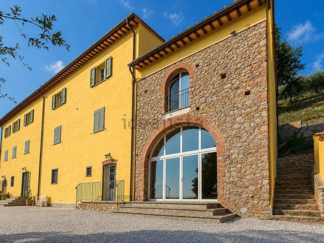 Rustico in vendita a Maggiano, Lucca