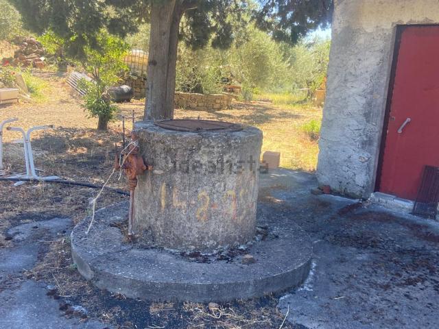 Rustico in vendita a Piedimonte Etneo, Catania