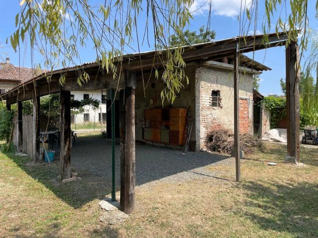 Rustico in vendita a Piemonte, Asti