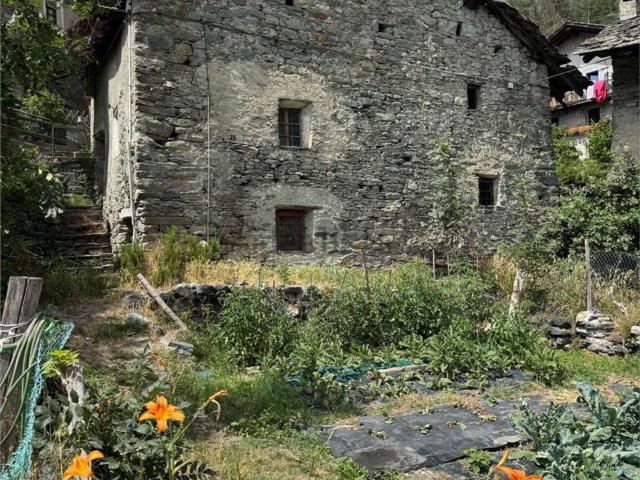 Rustico in vendita a Saint Vincent, Aosta
