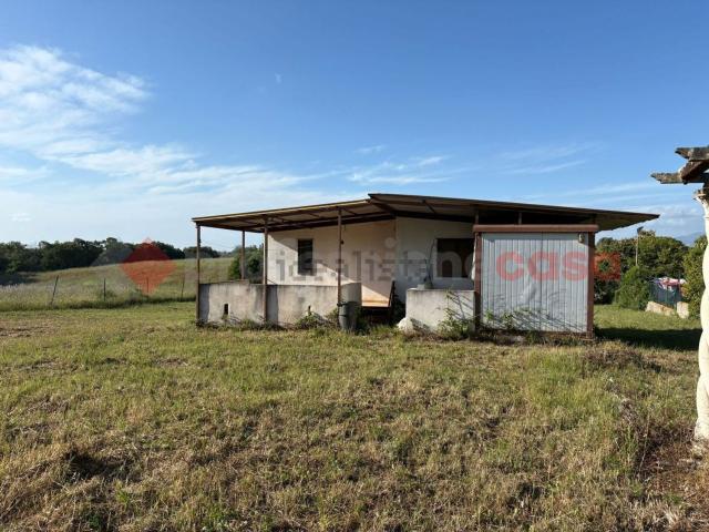 Rustico in vendita a Le Salzare, Aprilia