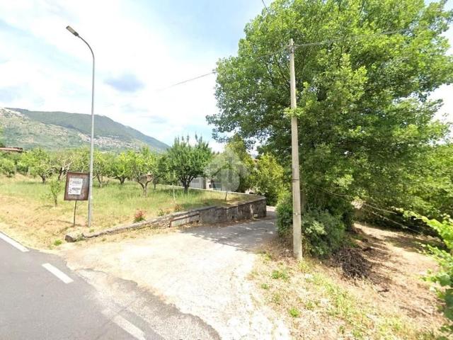 Rustico in vendita a Serrone, Lazio