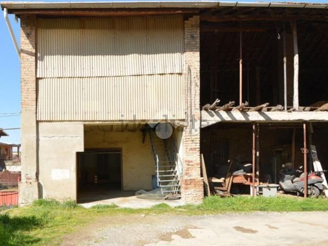 Rustico in vendita a Mezzago, Monza e della Brianza