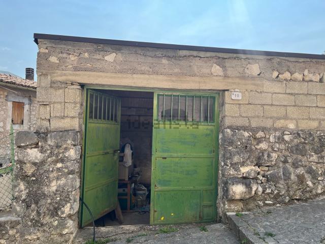 Rustico in vendita a Civitella Alfedena, Abruzzo