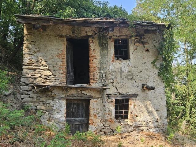 Rustico in vendita a Torriana, Piemonte