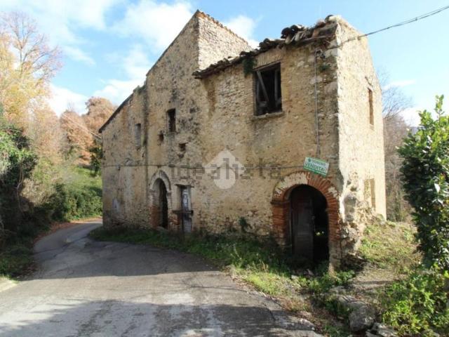 Rustico in vendita a Ginestra, Monteleone Sabino