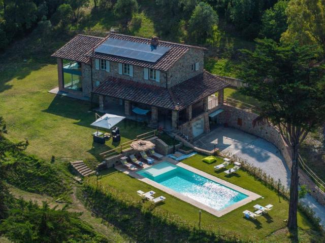 Rustico in vendita a Poggiopiano, Rosignano Marittimo