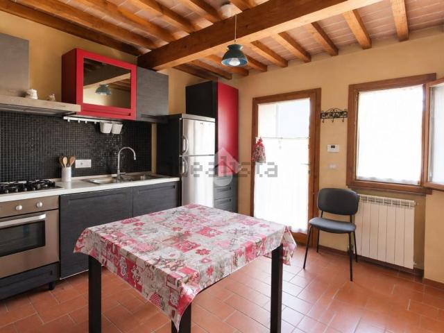 Rustico in vendita a Asciano, San Giuliano Terme
