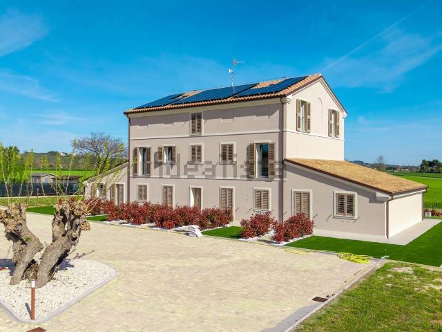 Rustico in vendita a Santa Maria, Monsano