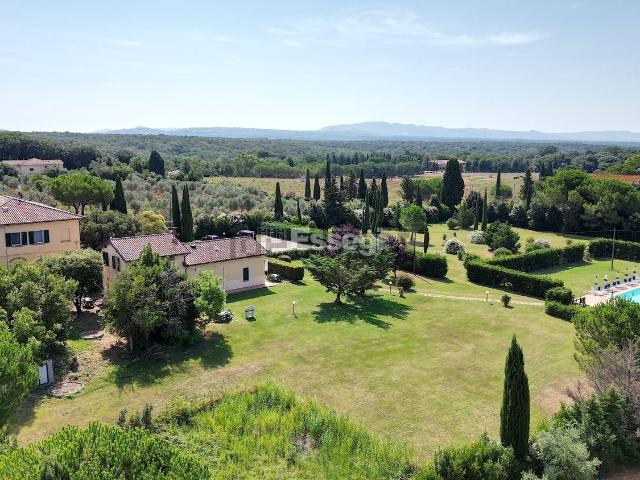 Rustico in vendita a Cecina, Toscana