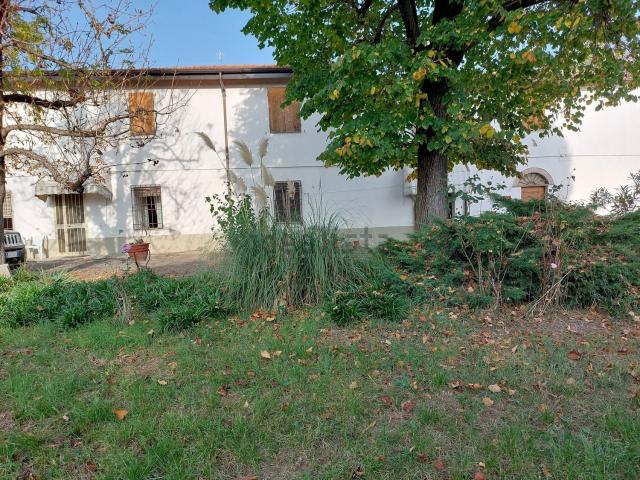 Rustico in vendita a Nuovo Circondario Imolese, Imola