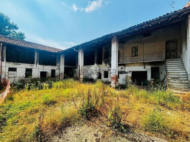 Rustico in vendita a Fornovo San Giovanni, Lombardia