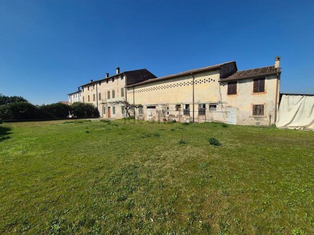 Rustico in vendita a Isola Della Scala, Veneto