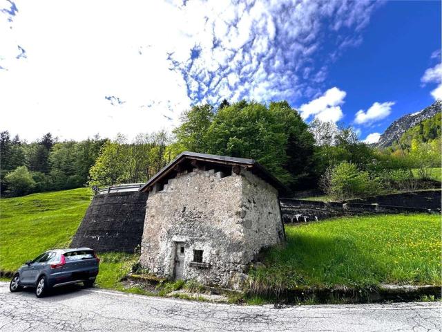 Rustico in vendita a Comunità Montana della Valle Brembana, Valtorta