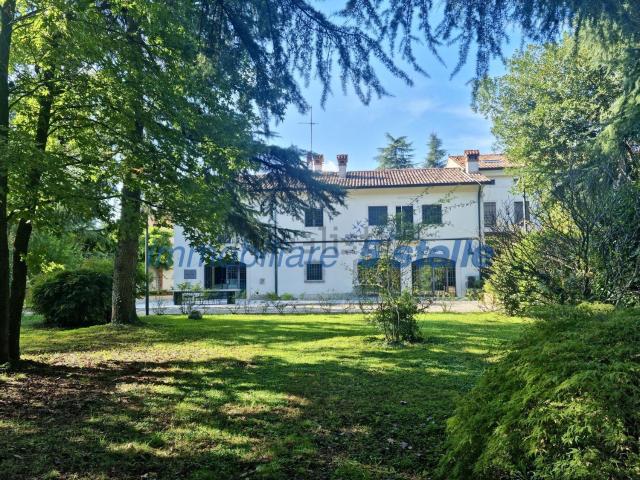 Rustico in vendita a San Bortolo, Vicenza