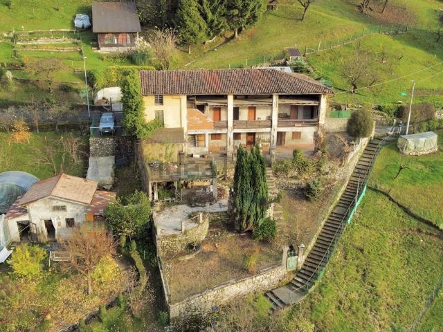 Rustico in vendita a Monasterolo, Lombardia