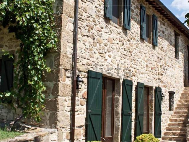 Rustico in vendita a Passignano Sul Trasimeno, Umbria