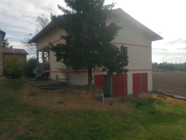Rustico in vendita a Unione dei comuni del Frignano, Serramazzoni