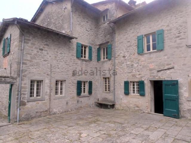 Rustico in vendita a Strada in Casentino, Castel San Niccolò