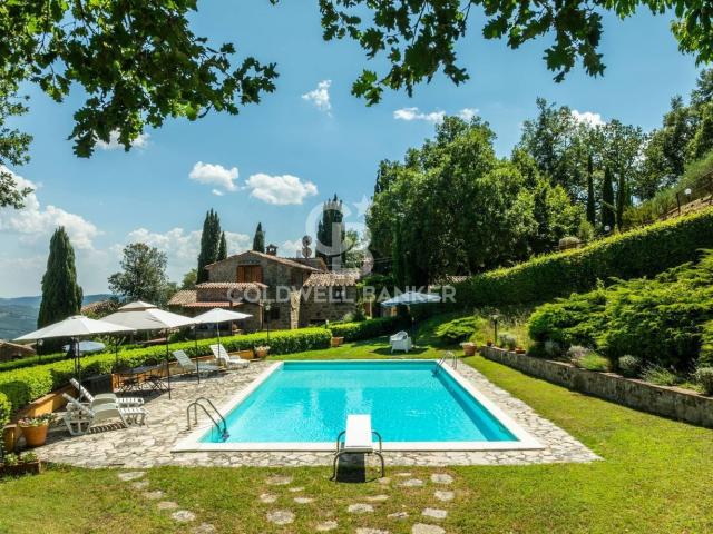 Rustico in vendita a San Lorenzo di Bibbiano, San Leo Bastia