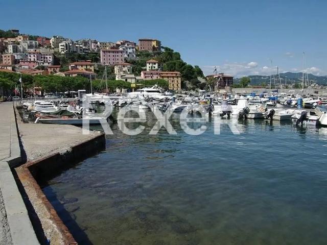 Rustico in vendita a Acquasanta, La Spezia