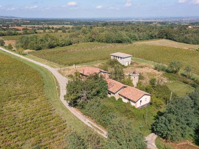 Rustico in vendita a Vigolzone, Reggio Emilia